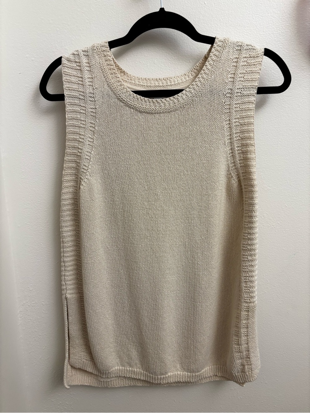 J .Jill Women’s Sleeveless Knit Sweater Tank in Cream Medium 100% Cotton